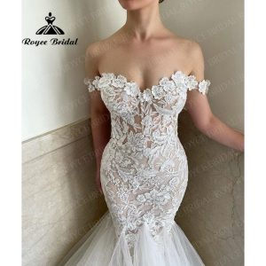 robe de mariée bustier fleurie moulante